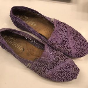 TOMS Purple crochet slip-on